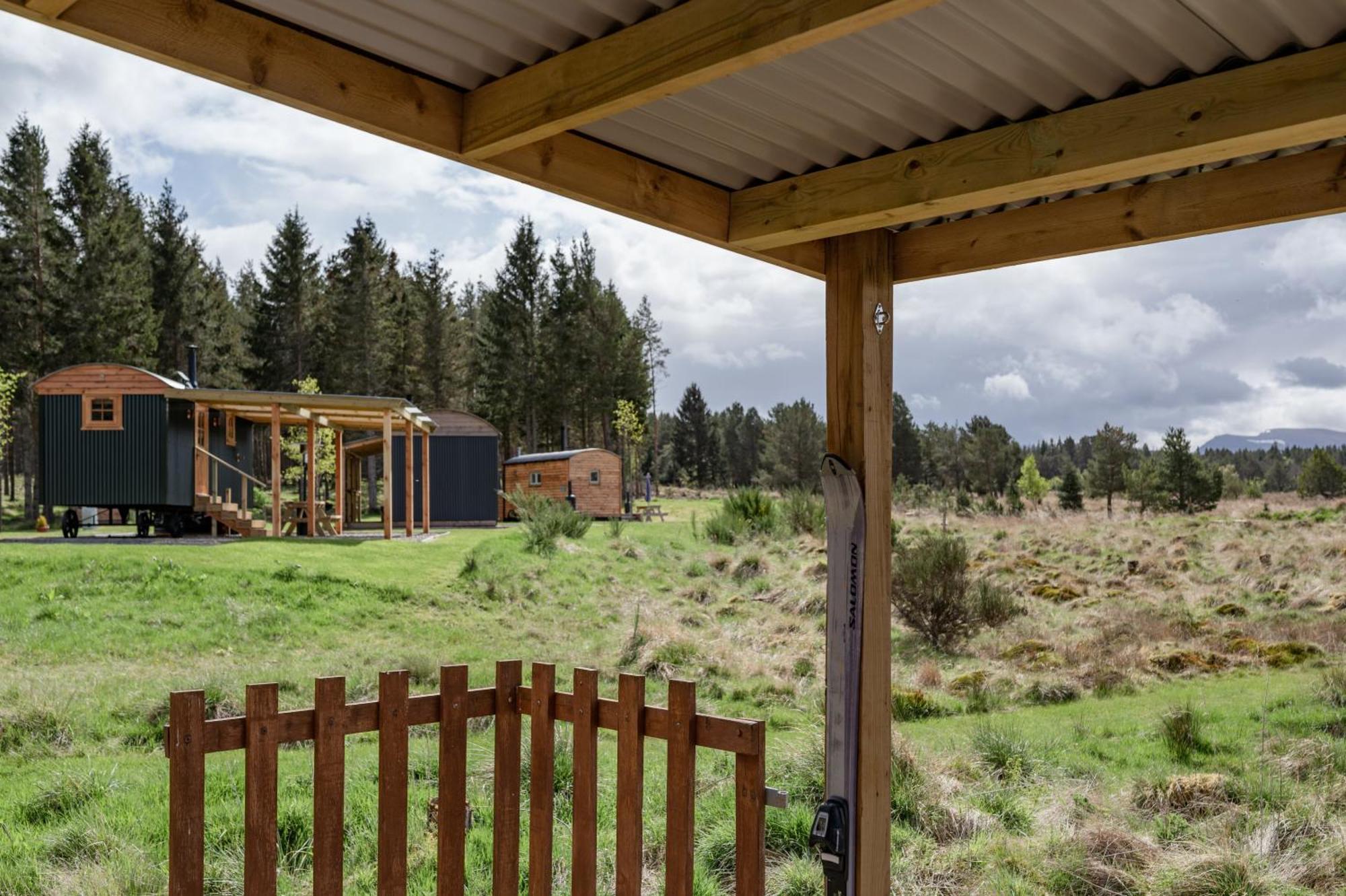 Highland Shepherd Huts Nethy Bridge Bilik gambar